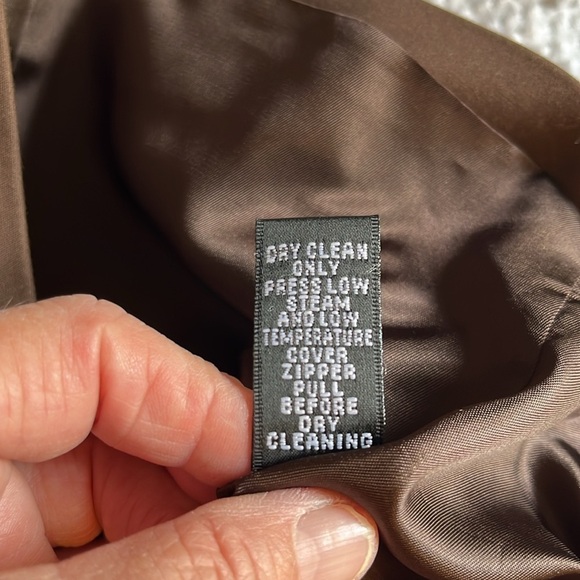 Linda Allard / Ellen Tracy dark brown jacket. Size 14. - Picture 11 of 12